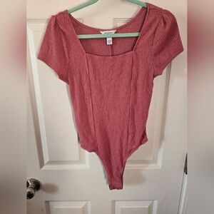 Arizona Jean Co Faded Red Bodysuit Medium